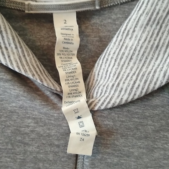 Lululemon Athletica - Picture 3 of 8